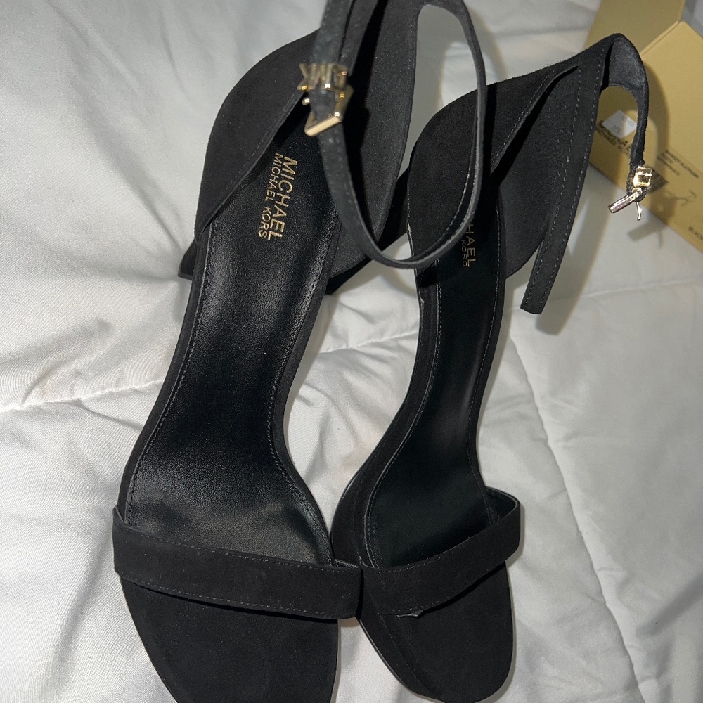 MICHAEL KORS HEELS